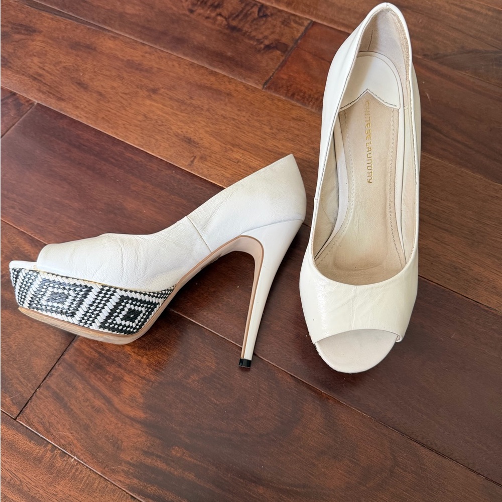 Chinese Laundry White Peep-Toe Heels with Black Pattern
